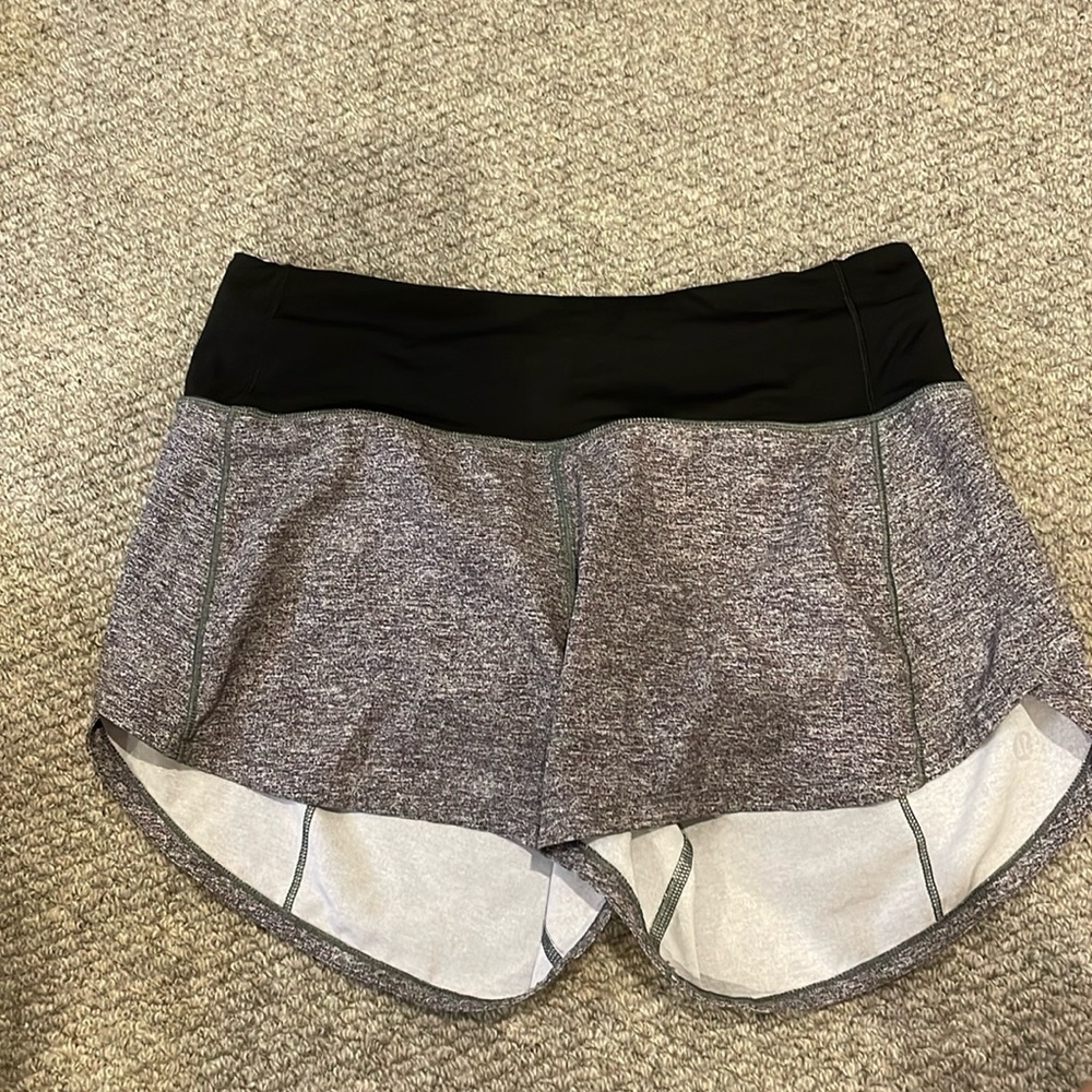 Lululemon Speed ups 4 inch Mid rise